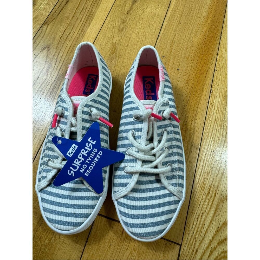 NWT Keds Girls Champion Navy and White Shoes Size 11M